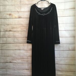 VINTAGE THE DISNEY CATALOG BLACK VELVET MAXI DRESS WITH MICKEY MOUSE EMBROIDERY
